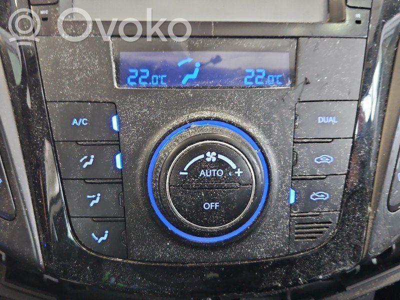 Hyundai i40 Console centrale, commande chauffage/clim 