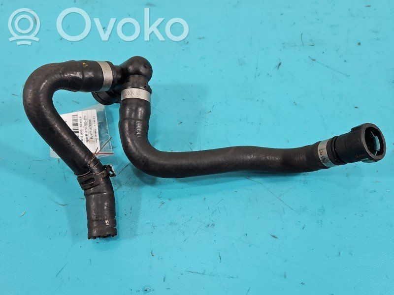 Jaguar XF X250 Tuyau de liquide de refroidissement moteur