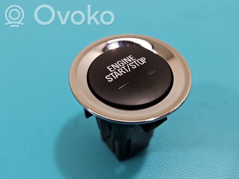 Opel Insignia B Seat control switch 