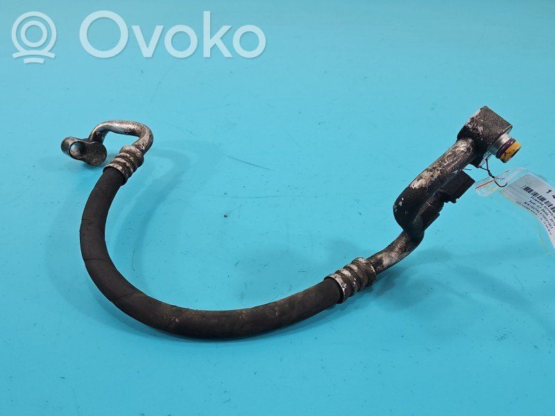 Audi Q7 4L Ilmastointilaitteen putki (A/C) 