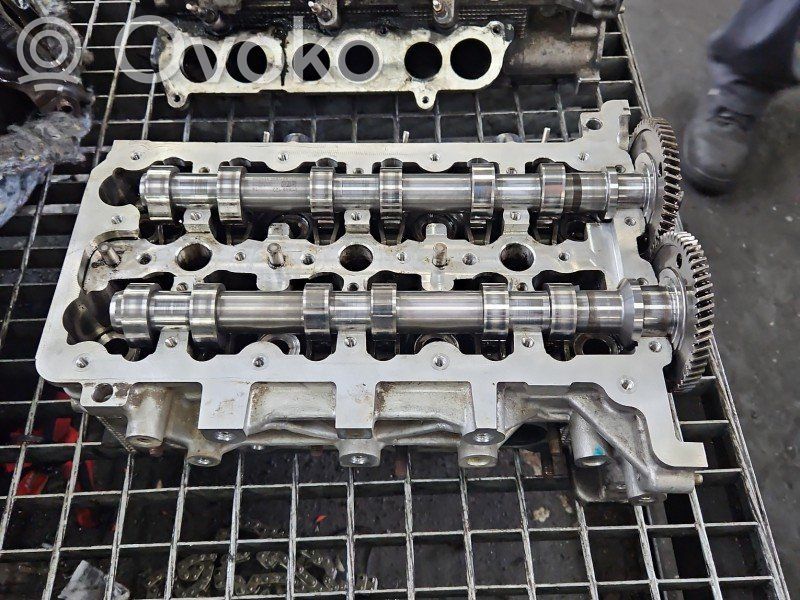 Lancia Thema Engine head 