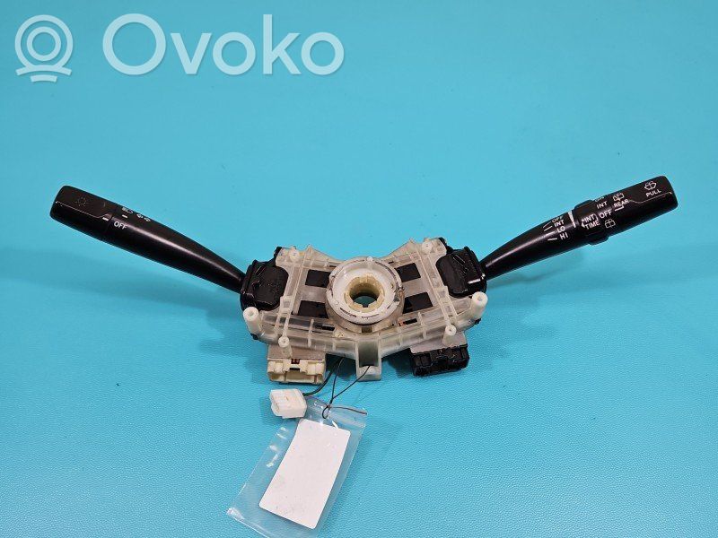 Toyota Corolla E110 Bouton interrupteur de commande d'essuie-glace de phare 