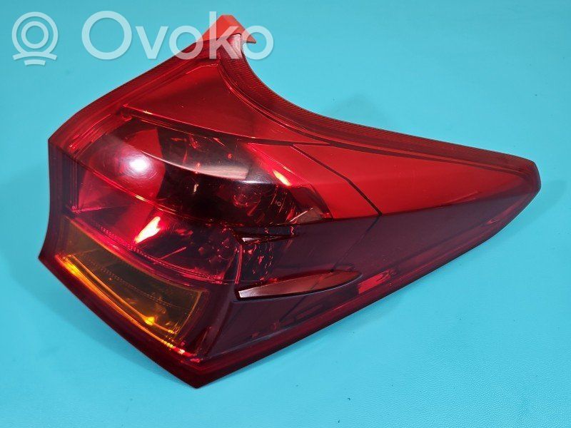 Toyota Auris E180 Lampă spate în caroserie 