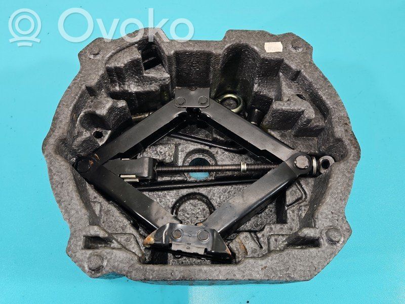 Citroen C5 Lift Jack 