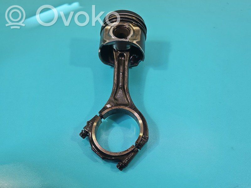 Audi A8 S8 D3 4E Piston 