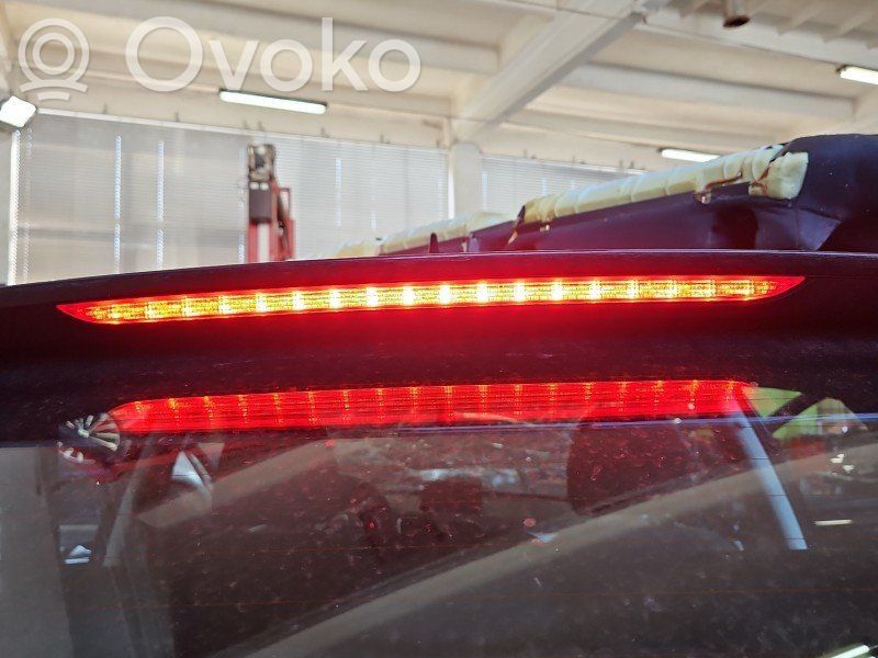 Audi Q3 8U Papildomas stop žibintas 