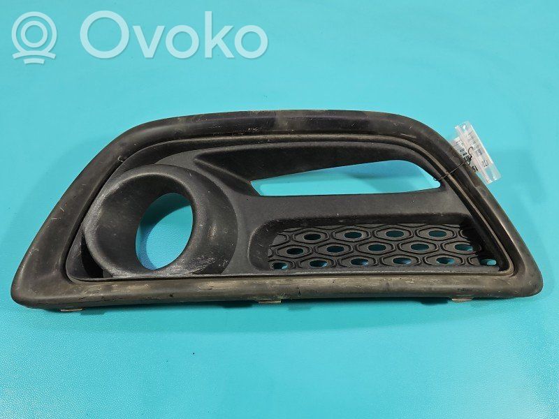 Etusumuvalon ritilä   620752406R,IMPRK1472119