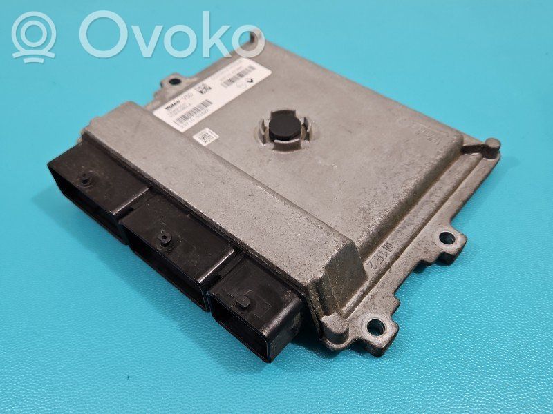 Renault Clio IV Engine control unit/module ECU 