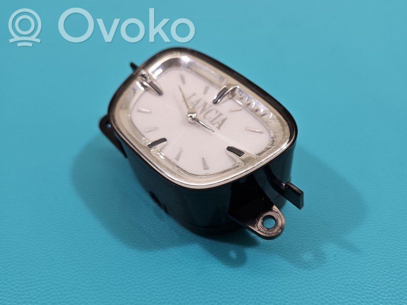 Lancia Thema Reloj 