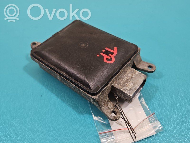 Volkswagen PASSAT B7 Central body control module 
