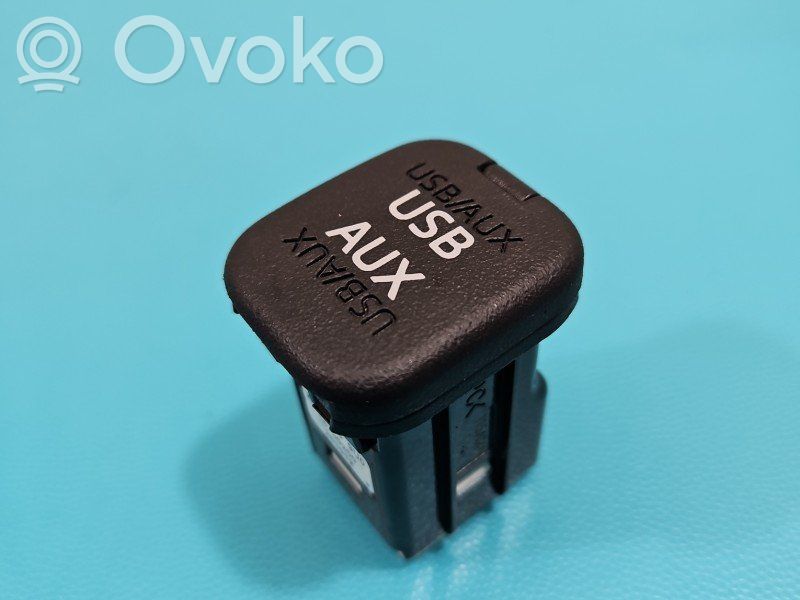USB savienotājs   16700200,IMPRK1472919,KD45669U0