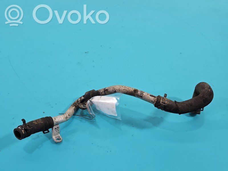 Audi A6 S6 C7 4G Tuyau de liquide de refroidissement moteur