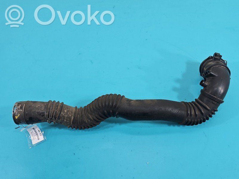 BMW 5 F10 F11 Wąż / Rura intercoolera 