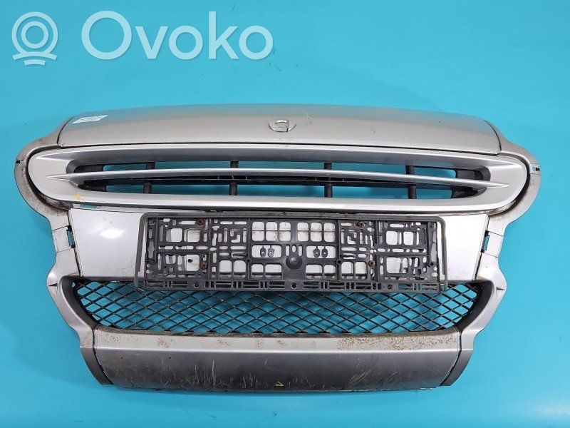 Smart ForFour I Front bumper upper radiator grill 