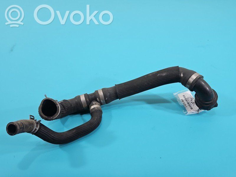 Volvo V60 Engine coolant pipe/hose 