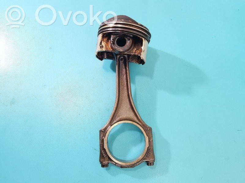 Audi Q5 SQ5 8R Piston 