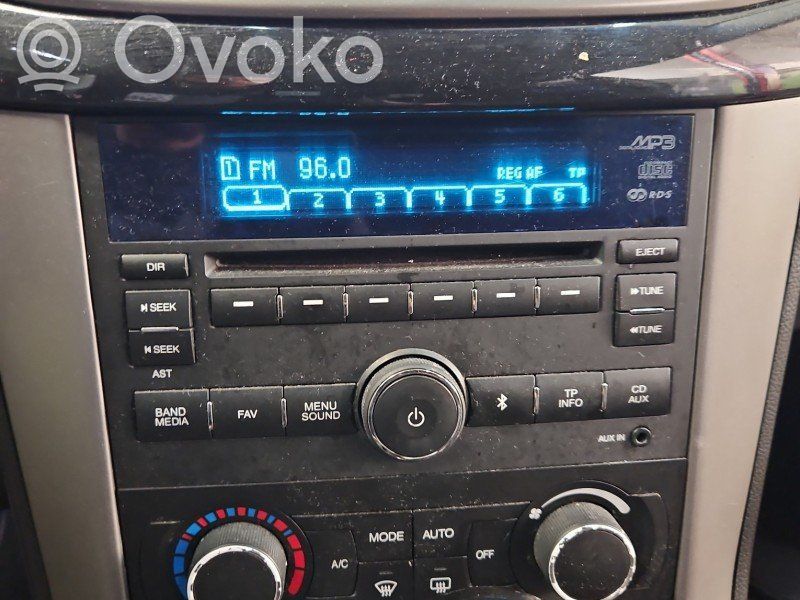 Chevrolet Captiva Unitate principală radio/CD/DVD/GPS 