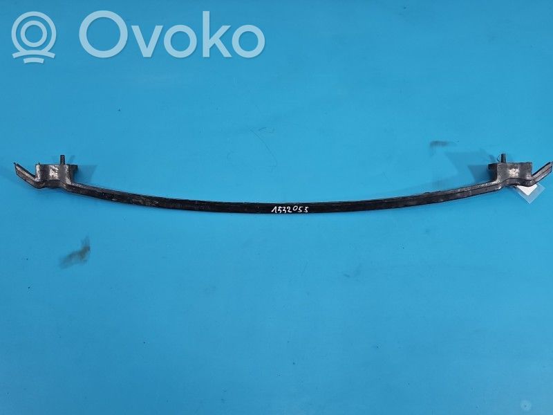 Hyundai i30 Belka zderzaka przedniego 