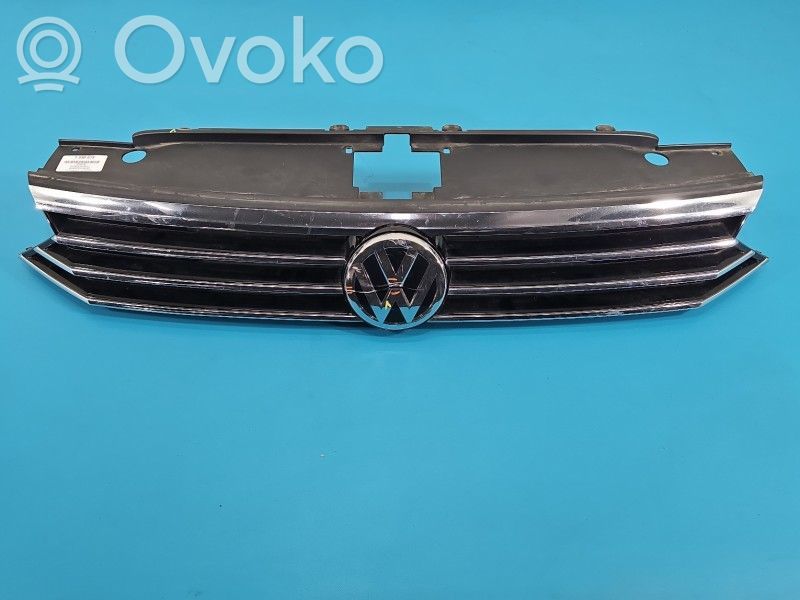 Volkswagen PASSAT B8 Griglia superiore del radiatore paraurti anteriore 