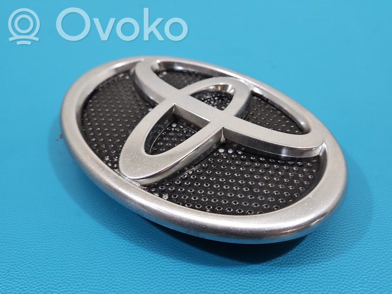 Toyota Corolla Verso E121 Griglia superiore del radiatore paraurti anteriore