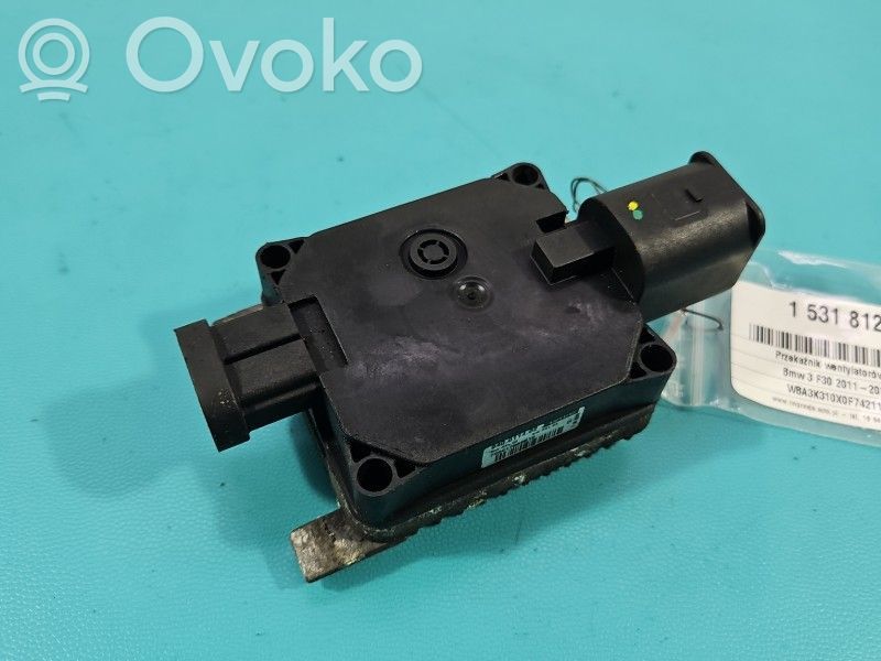 BMW 3 F30 F35 F31 Relais de ventilateur de liquide de refroidissement 