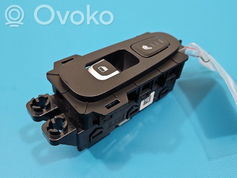 KIA Stinger Electric window control switch 