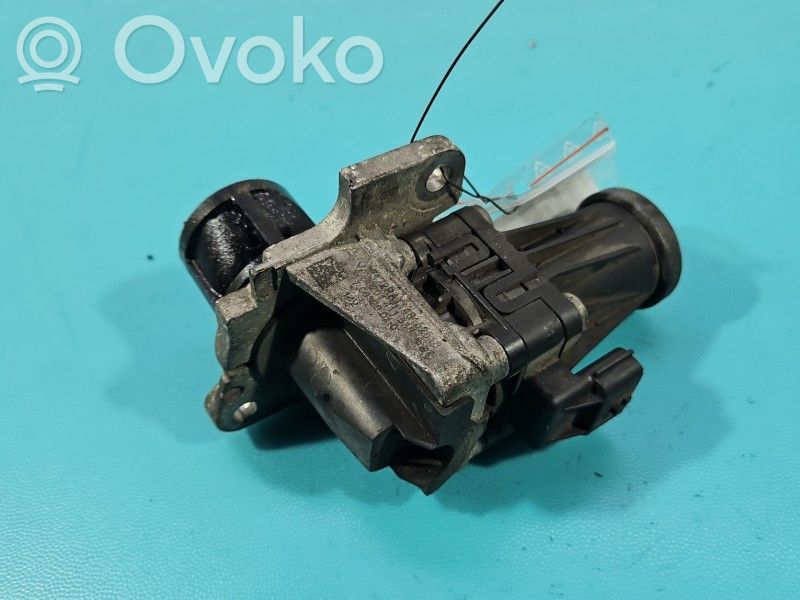 Mercedes-Benz A W176 Válvula EGR 