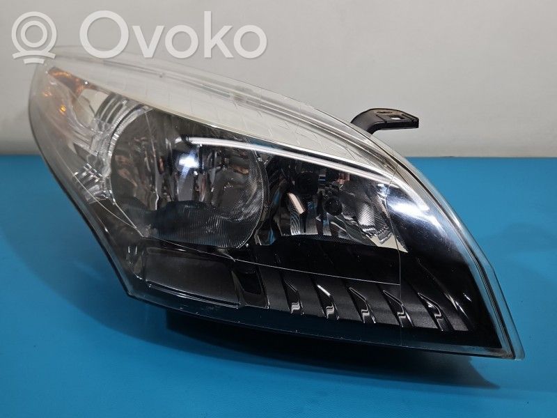 Renault Megane III Phare frontale 