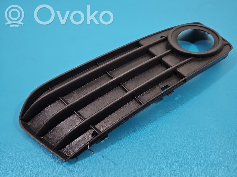 Audi A4 S4 B8 8K Mascherina/griglia fendinebbia anteriore 