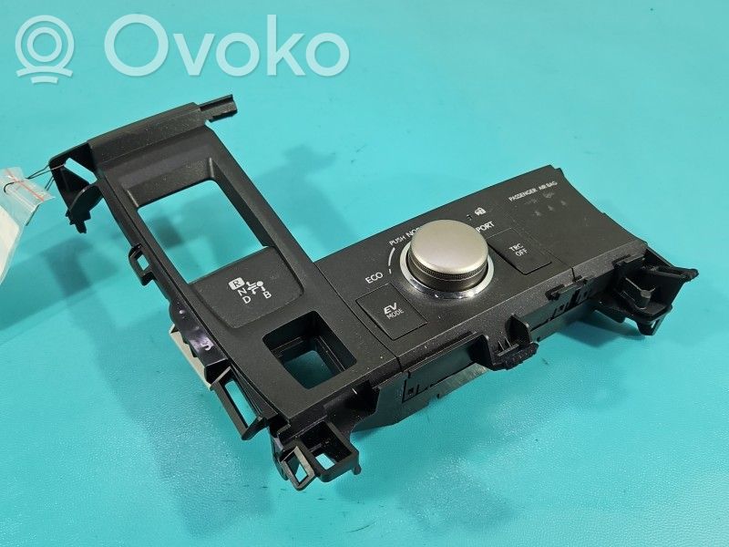 Lexus CT 200H Seat control switch 