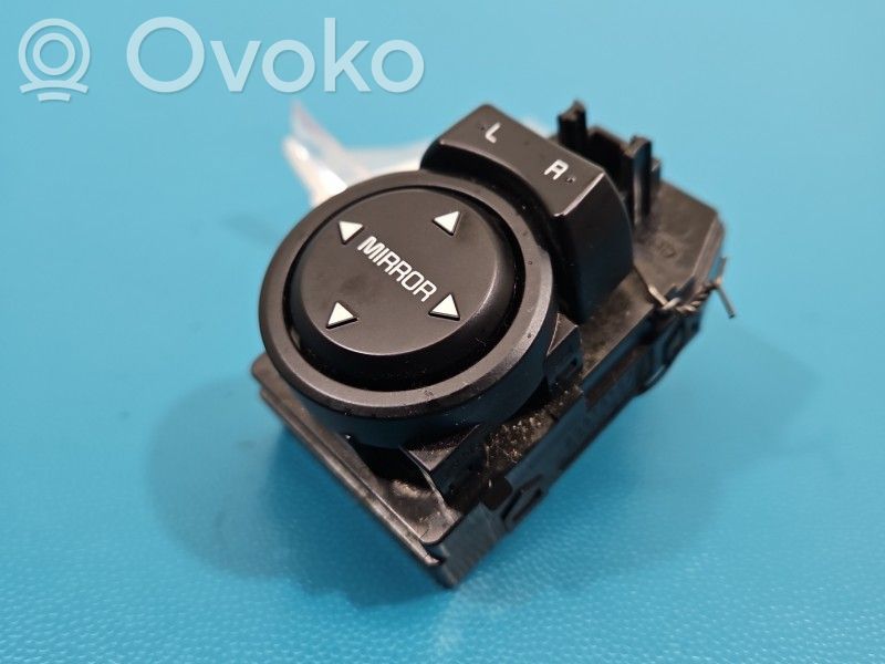 KIA Picanto Electric window control switch 