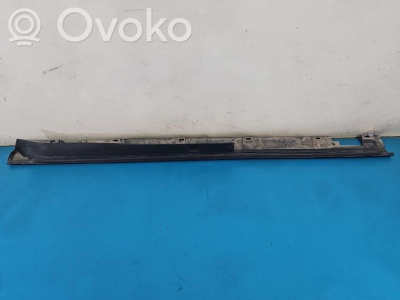 Moldura lateral zona de pies   AV11R10155AB,IMPRK1543224