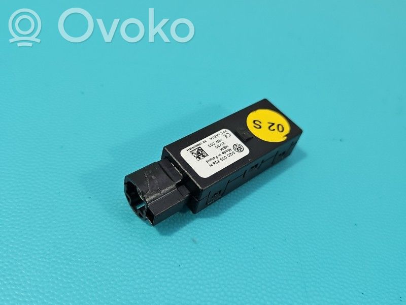 Enchufe conector USB   5Q0035726N,IMPRK1542860