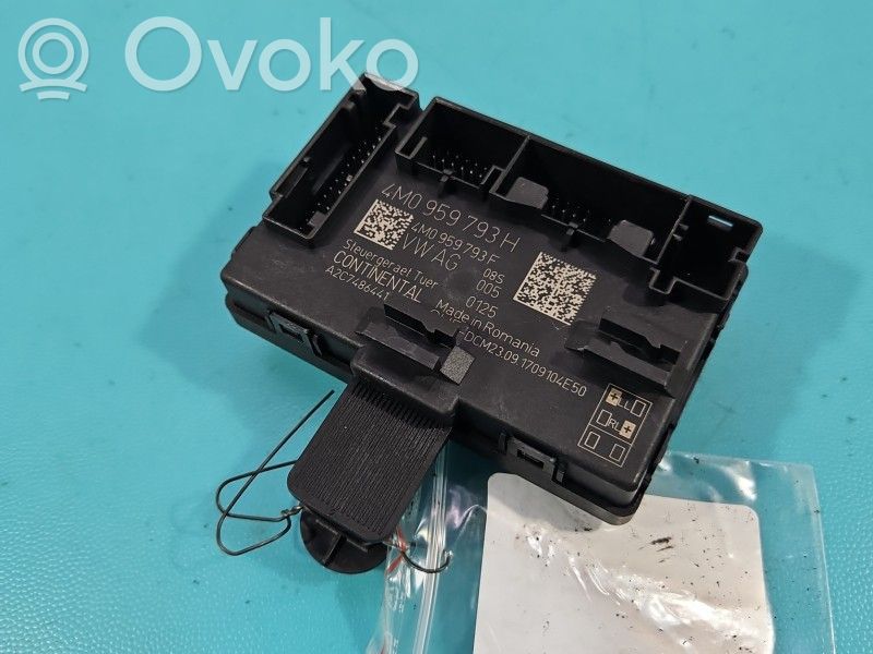 Audi A4 S4 B9 8W Central body control module 