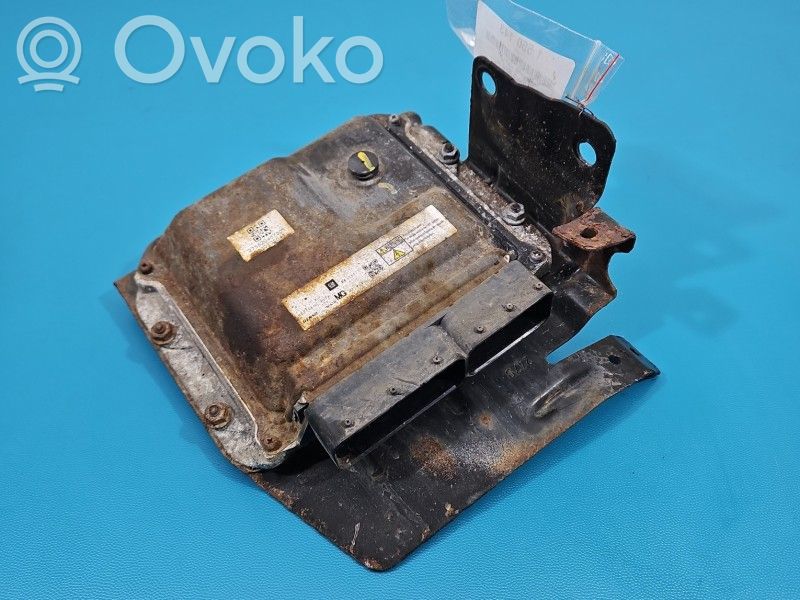 Opel Zafira B Engine control unit/module ECU 