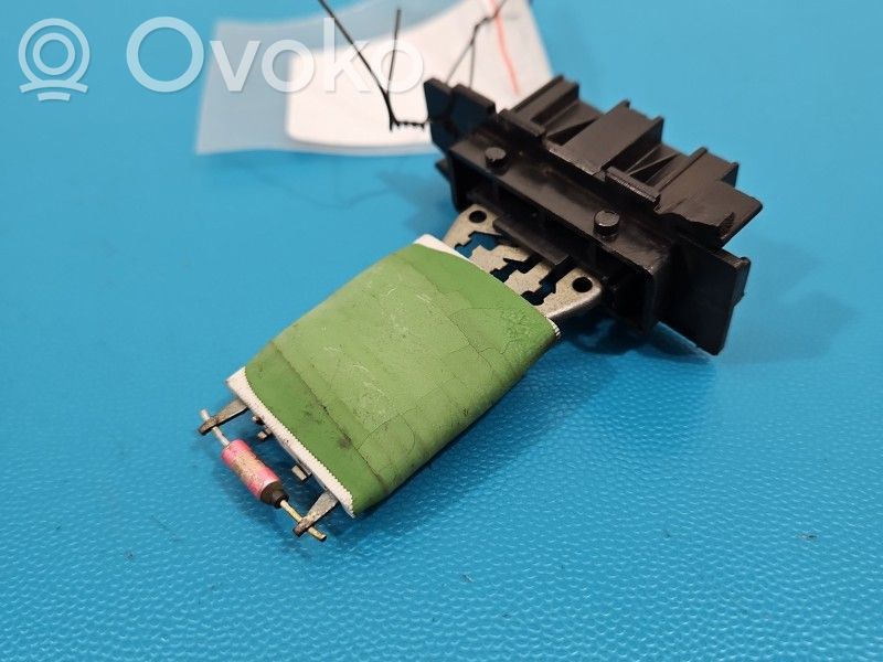 Rezystor / Opornik dmuchawy nawiewu   IMPRK1538670