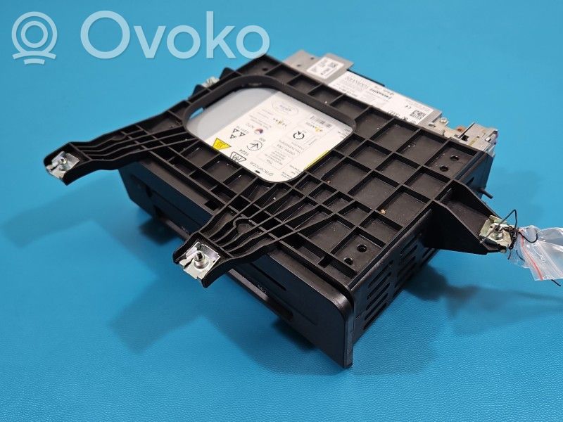 Audi A4 S4 B9 8W Radio/CD/DVD/GPS head unit 