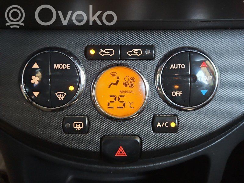 Nissan Note (E11) Climate control/heater control trim 