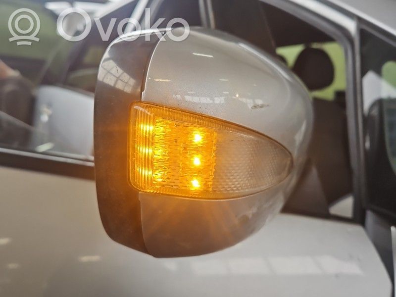 Mitsubishi Grandis Oglindă electrică ușă față 