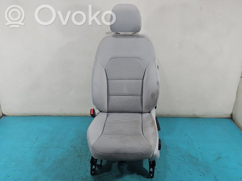 Mercedes-Benz B W246 W242 Sedile anteriore del conducente