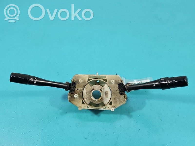 Honda CR-V Headlight wiper switch 
