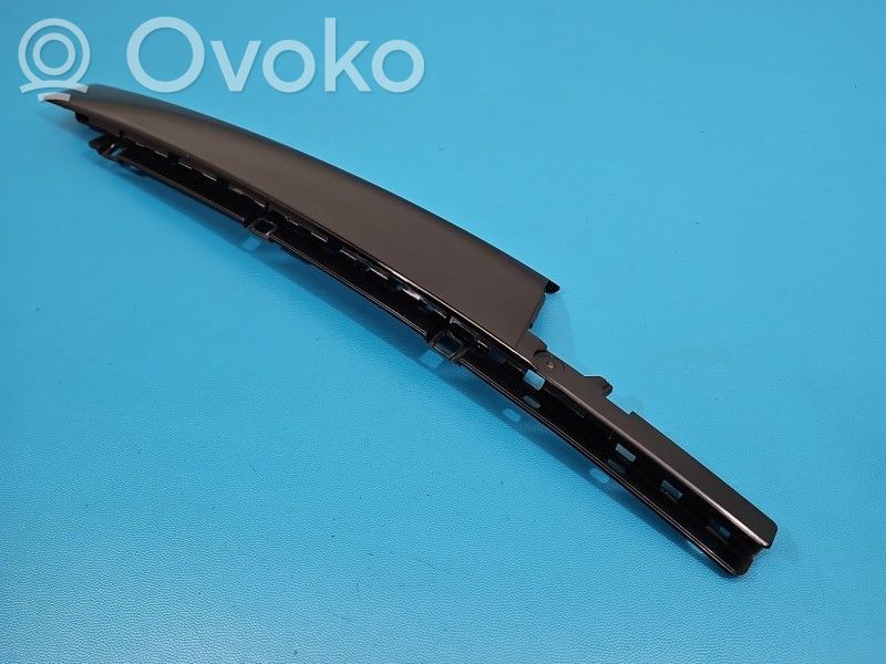 Cupra Formentor Rivestimento della portiera anteriore (modanatura)