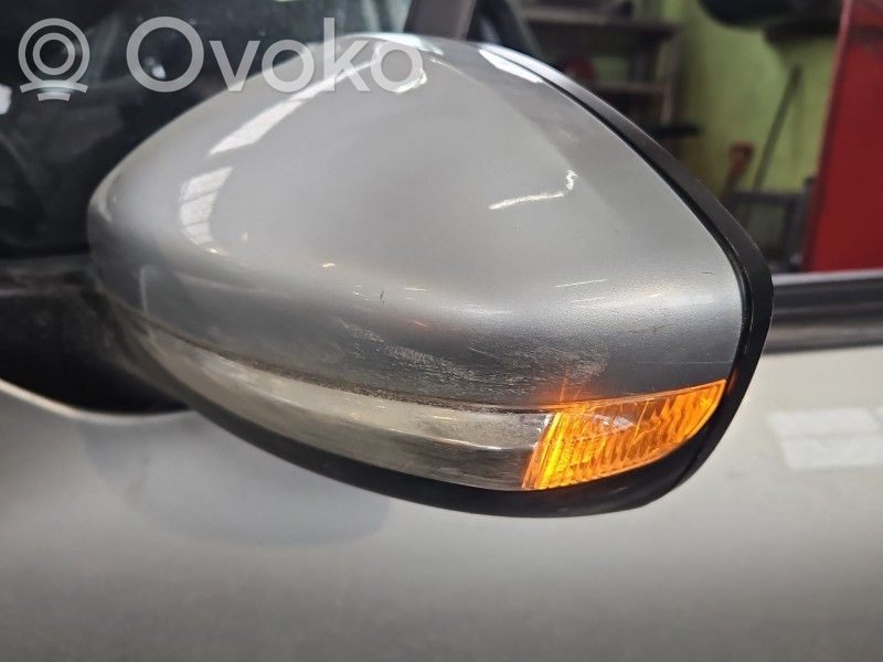 Peugeot 208 I Specchietto retrovisore elettrico portiera anteriore 