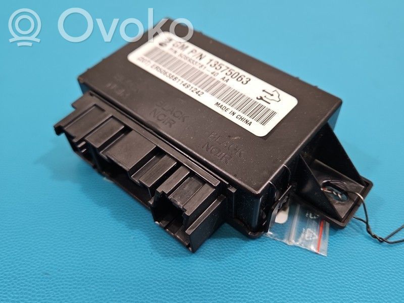 Opel Astra J Modul de control caroserie central 