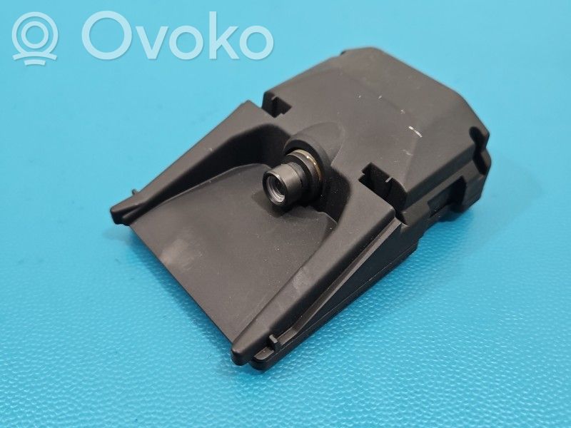 Opel Insignia B Windshield/windscreen camera 
