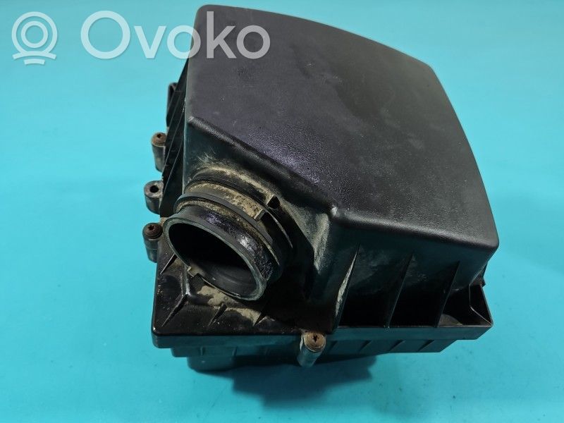 Opel Corsa E Air filter box 