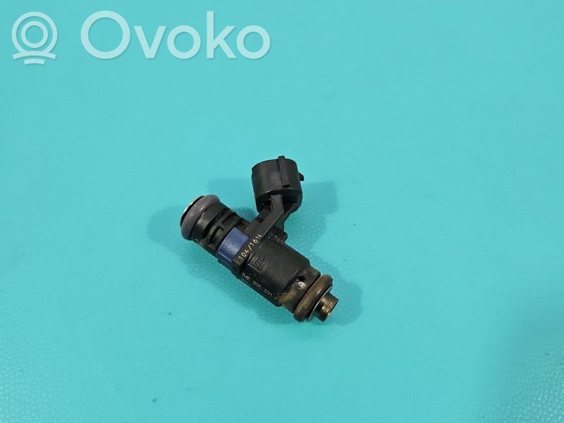 Skoda Fabia Mk3 (NJ) Inyector de combustible 