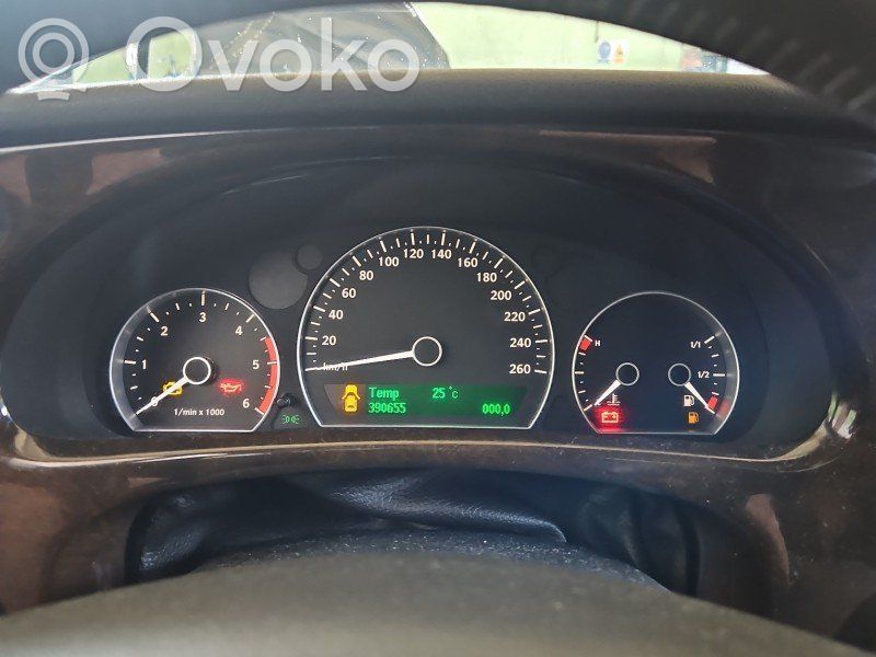 Saab 9-5 Speedometer (instrument cluster) 