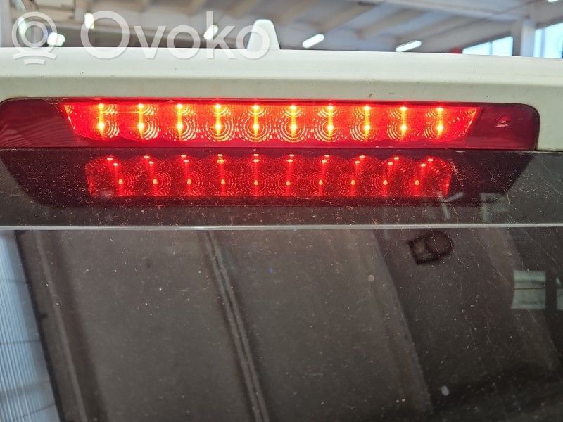 Trzecie światło stop   927004Z000,IMPRK1563438
