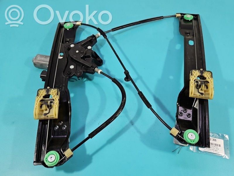 Ford Focus Front door window regulator with motor 